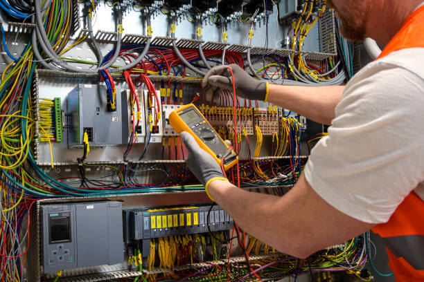 Best Electrical Outlet Repair  in Marianna, FL